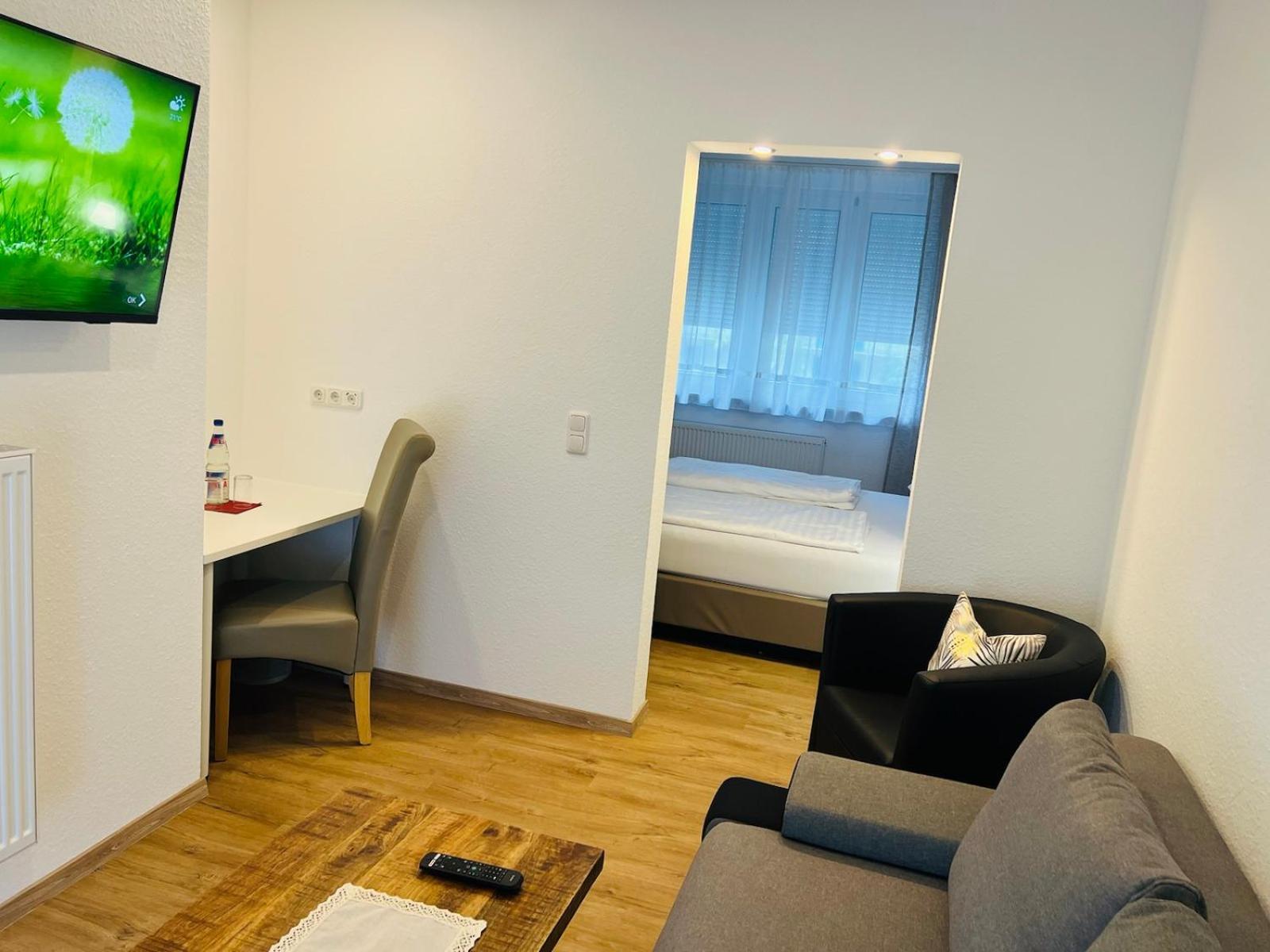 Hotel Pension Wiesenau Salzhausen Dış mekan fotoğraf